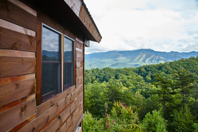 cabin during a day in gatlinburg