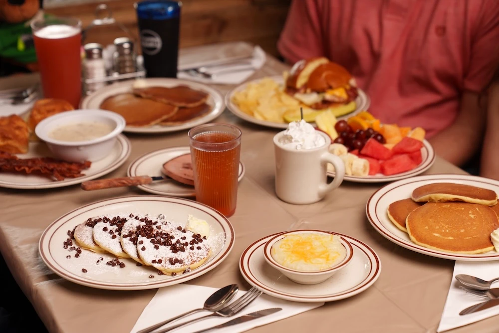 food on table at Gatlinburg restaurant